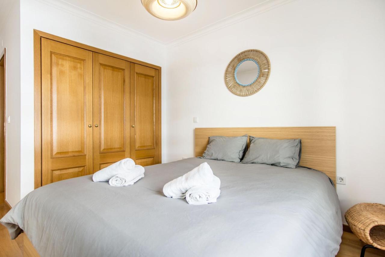 Encosta Da Marina Family Apartment ปอร์ติเมา ภายนอก รูปภาพ