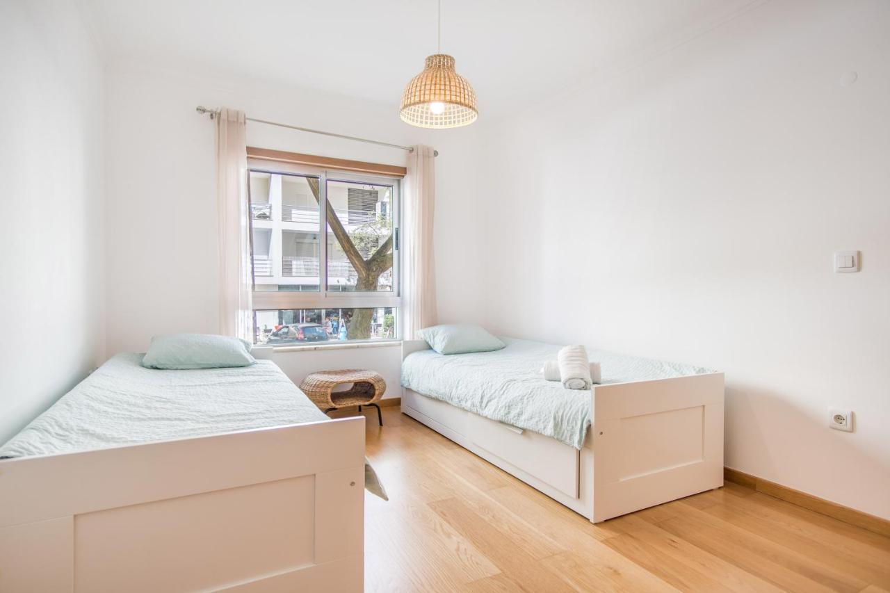 Encosta Da Marina Family Apartment ปอร์ติเมา ภายนอก รูปภาพ